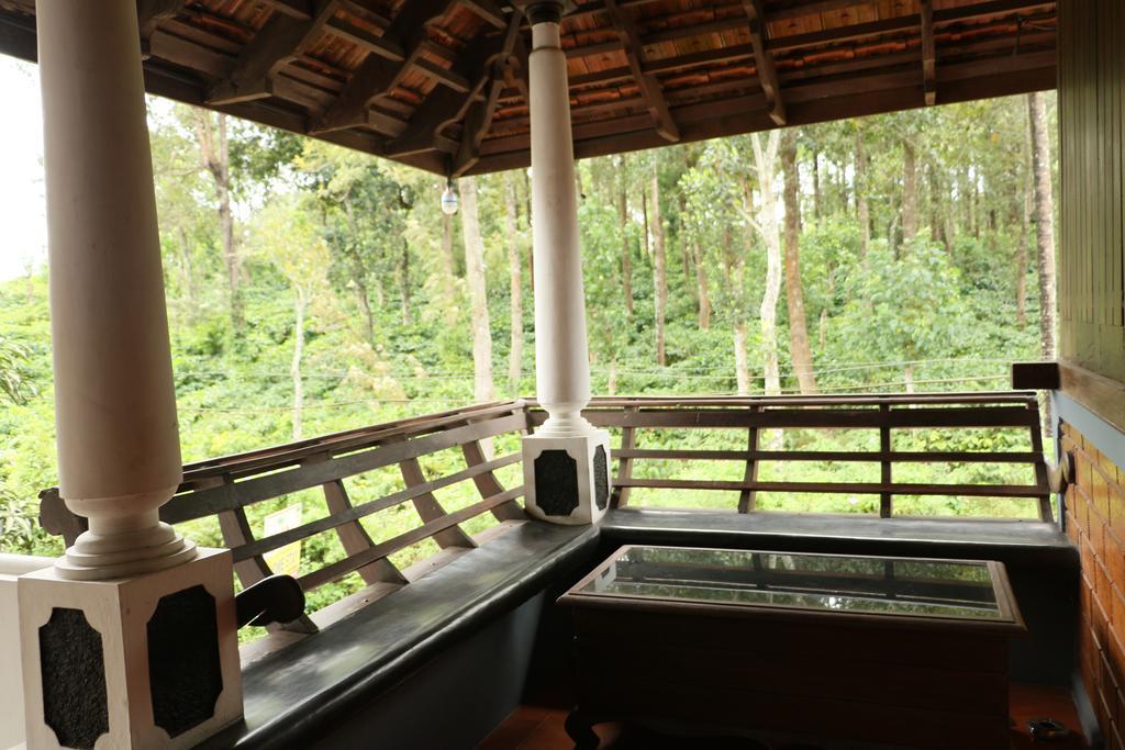 Kairali Palace Home Stay Thekkady Habitación foto